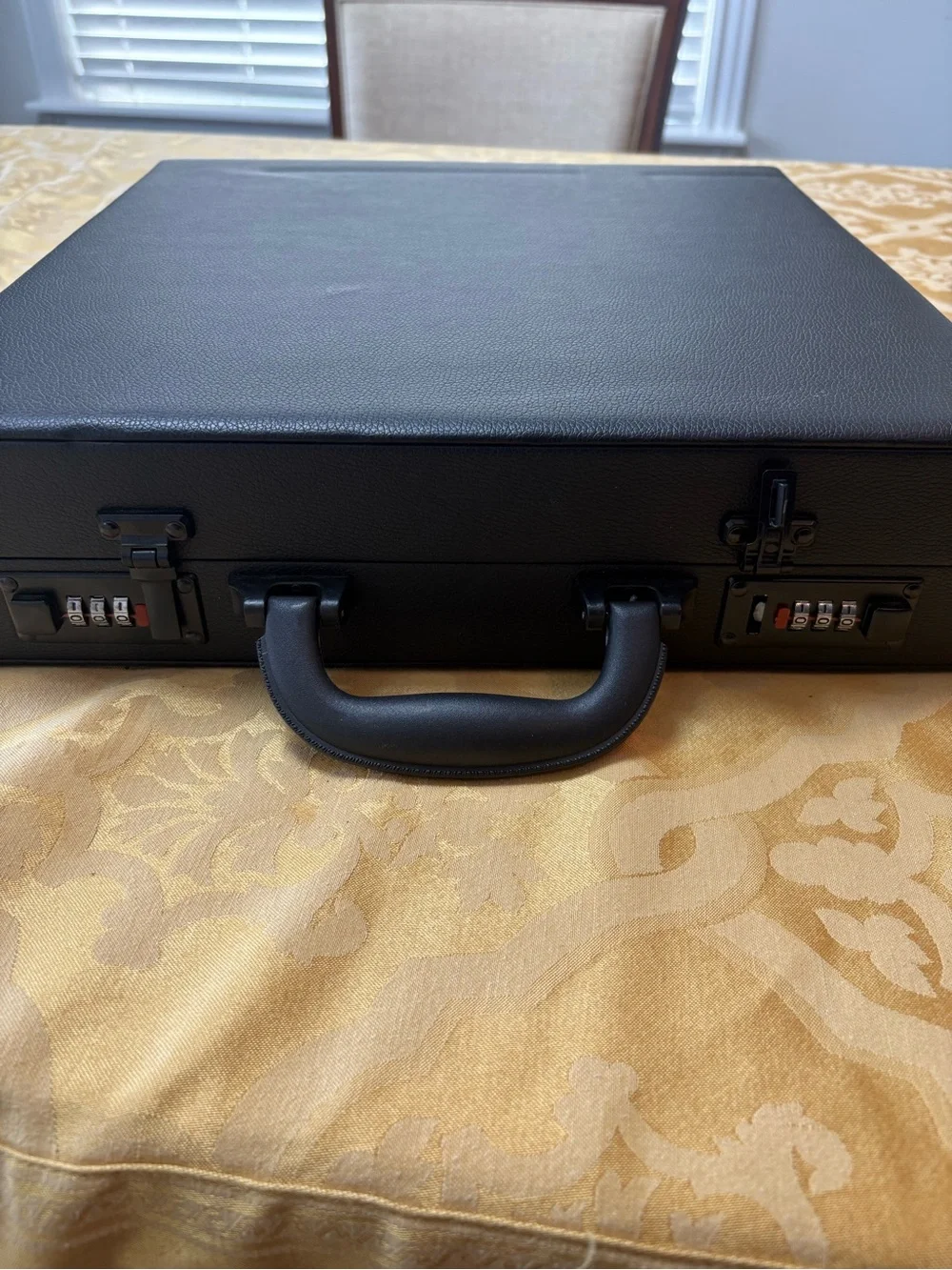 Black Jewelry Storage Organizer Case with Necklace Hooks and Ring Tray